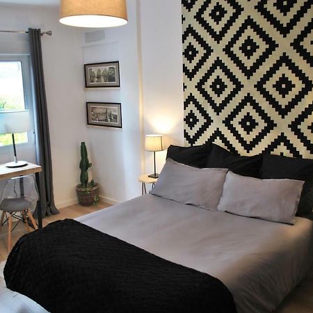 The Boho-Chic Oasis, Lovely City Center Apartment Málaga Dış mekan fotoğraf