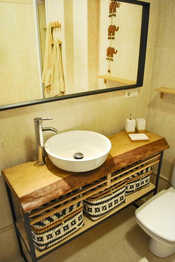 The Boho-Chic Oasis, Lovely City Center Apartment Málaga Dış mekan fotoğraf