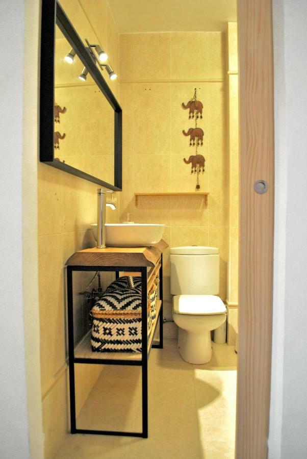 The Boho-Chic Oasis, Lovely City Center Apartment Málaga Dış mekan fotoğraf